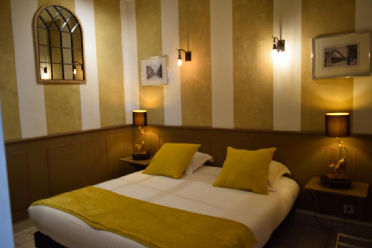 ホテル オテル サン アルベール サルラ・ラ・カネダ エクステリア 写真